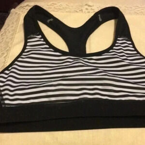 champion sport bras M